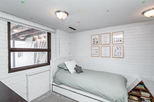 915 24th St NW - Photo 13