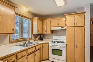 132 Stuart Dr - Photo 5