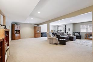 2055 Rushmore Dr - Photo 7