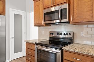 20810 Pacific Cir - Photo 15