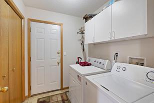 9597 Brookview Cir - Photo 15