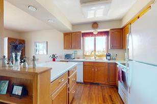 1802 Clubhouse Dr NE - Photo 5