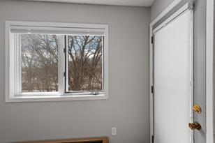 1561 Wheelock Ln - Photo 3