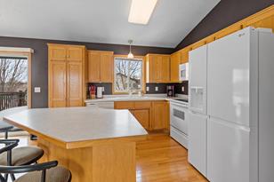 984 Lincoln Ct S - Photo 11