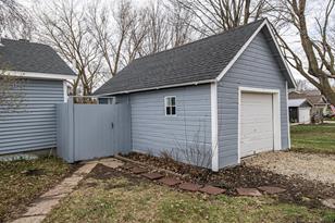 102 9th St W - Photo 11