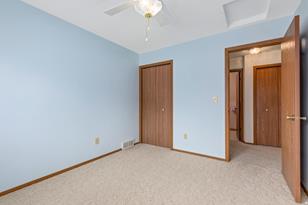 2238 Spruce Dr - Photo 3