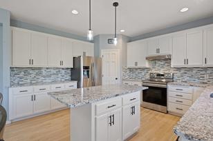 1820 Wyndam Dr - Photo 7