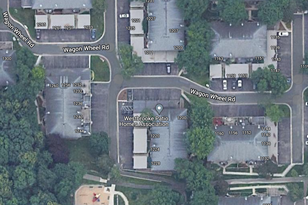 1160 Landmark Trl, Hopkins MN  55343-7910 exterior