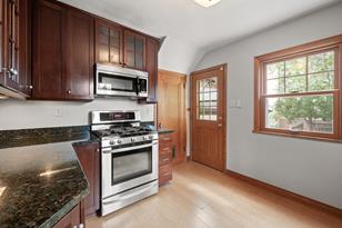 5729 Wentworth Ave - Photo 9