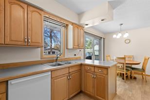 536 10th Ave SW - Photo 3