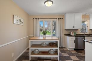 10020 Upton Rd - Photo 3
