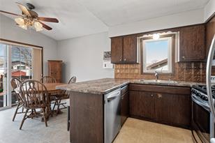 8209 Xenia Ave N - Photo 5