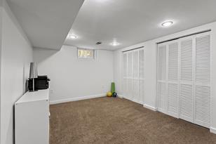 2927 Cleveland Street NE - Photo 15