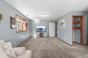 901 Robin Road Northwest - Photo 17