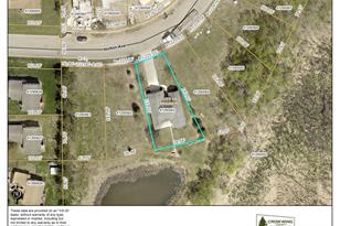 1067 Holton Ave - Photo 21