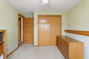 605 4th St N - Photo 37