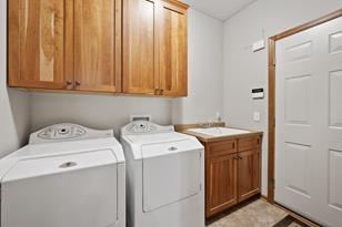 16551 Irwinton Cir - Photo 27