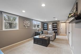 221 Yoho Dr - Photo 25