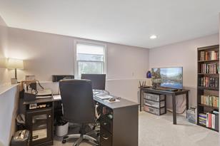 221 Yoho Dr - Photo 33