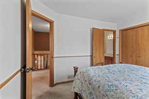 629 5th St SW - Photo 17