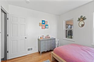 3017 York Ave N - Photo 27