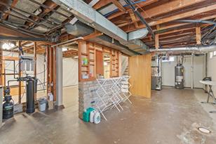 3017 York Ave N - Photo 53