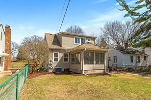 3017 York Ave N - Photo 59