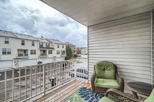 5150 Fairpoint Dr N - Photo 17