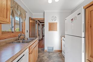 3634 Aldrich Ave N - Photo 5