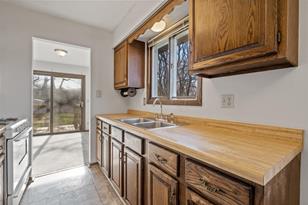 6330 Dawn Way - Photo 3