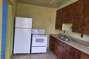 230 11th St N - Photo 3