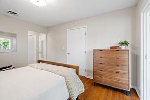 1652 Bohland Ave - Photo 11
