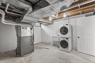 1442 Larpenteur Ave W - Photo 31