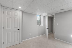 1442 Larpenteur Ave W - Photo 29