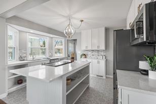 1442 Larpenteur Ave W - Photo 5