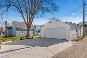 1442 Larpenteur Ave W - Photo 39