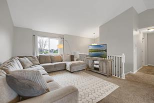 6454 Mason Ave NE - Photo 3