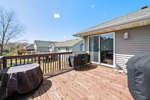 400 11th St - Photo 5