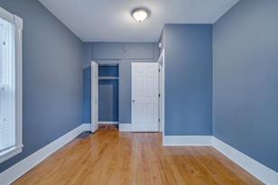 640 Van Buren St NE - Photo 3