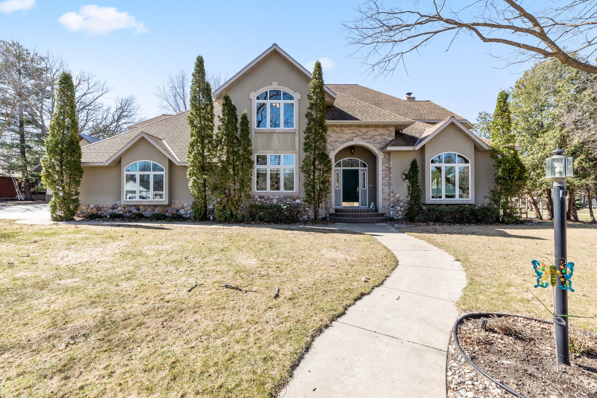 209 Lincoln Ave SW, Wadena, MN 56482 MLS 6364305 Coldwell Banker