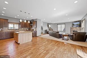 228 Frankland St - Photo 3