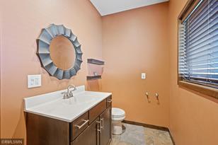 228 Frankland St - Photo 13