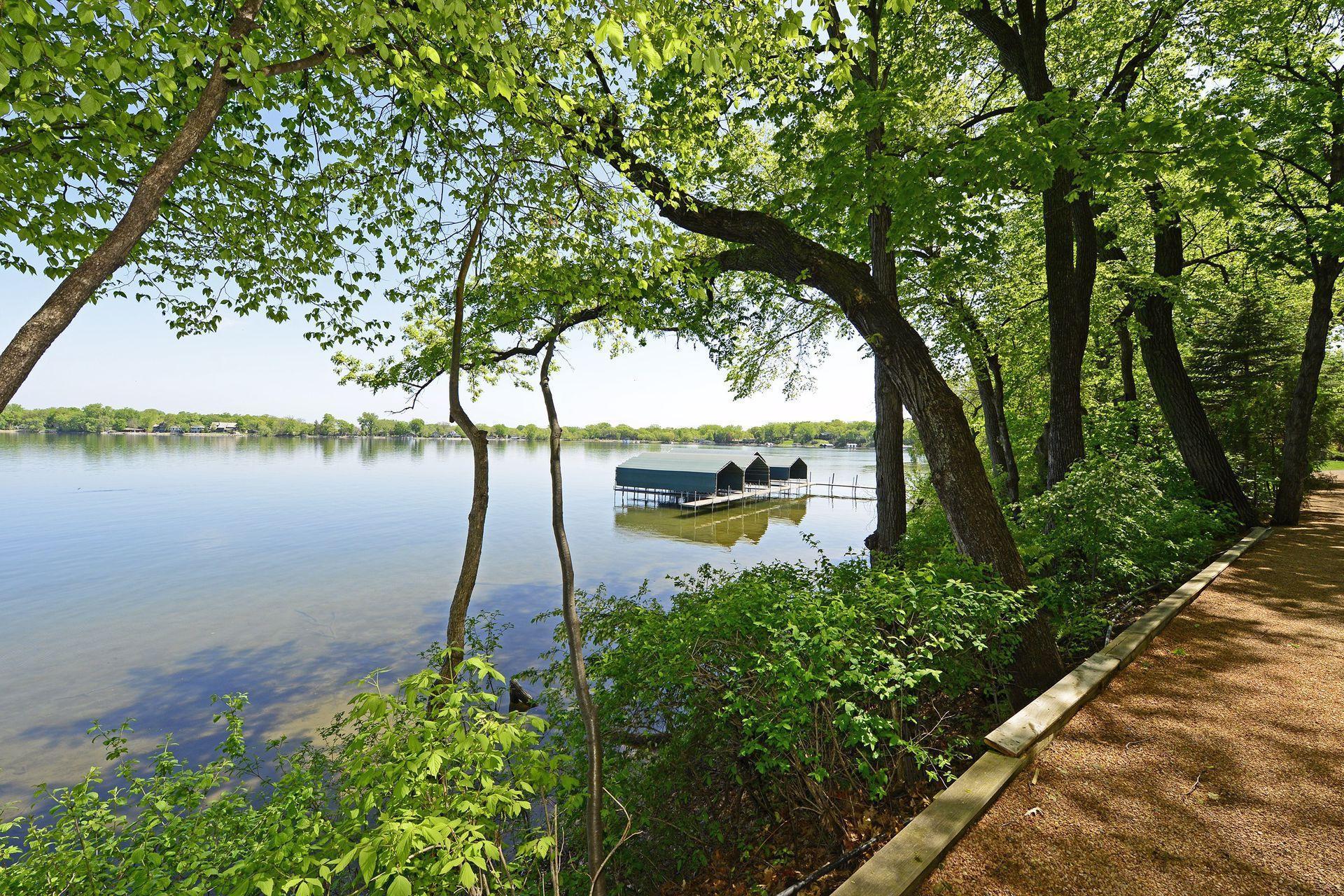 45 Clay Cliffe Dr, Tonka Bay, MN 55331 MLS 6366152 Coldwell Banker