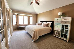 11673 Pondview Ct - Photo 17