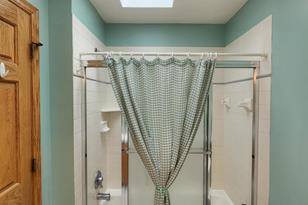 11673 Pondview Ct - Photo 37