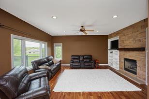 1820 Shannon Oaks Blvd NE - Photo 5