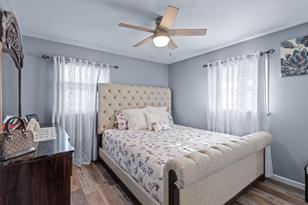 1432 Parkview Ln NE - Photo 5