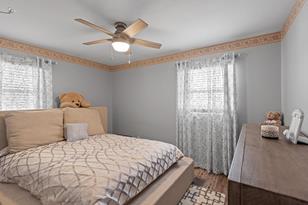 1432 Parkview Ln NE - Photo 3