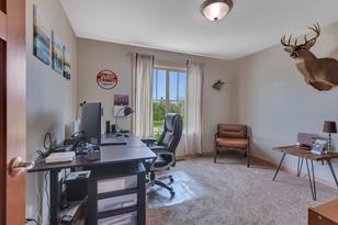 1804 4th St NE - Photo 11
