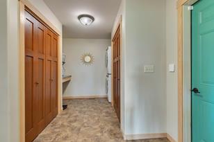 1804 4th St NE - Photo 5